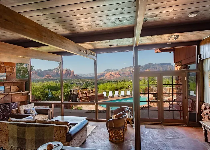 Amazing Views With Pool Ferienhaus *